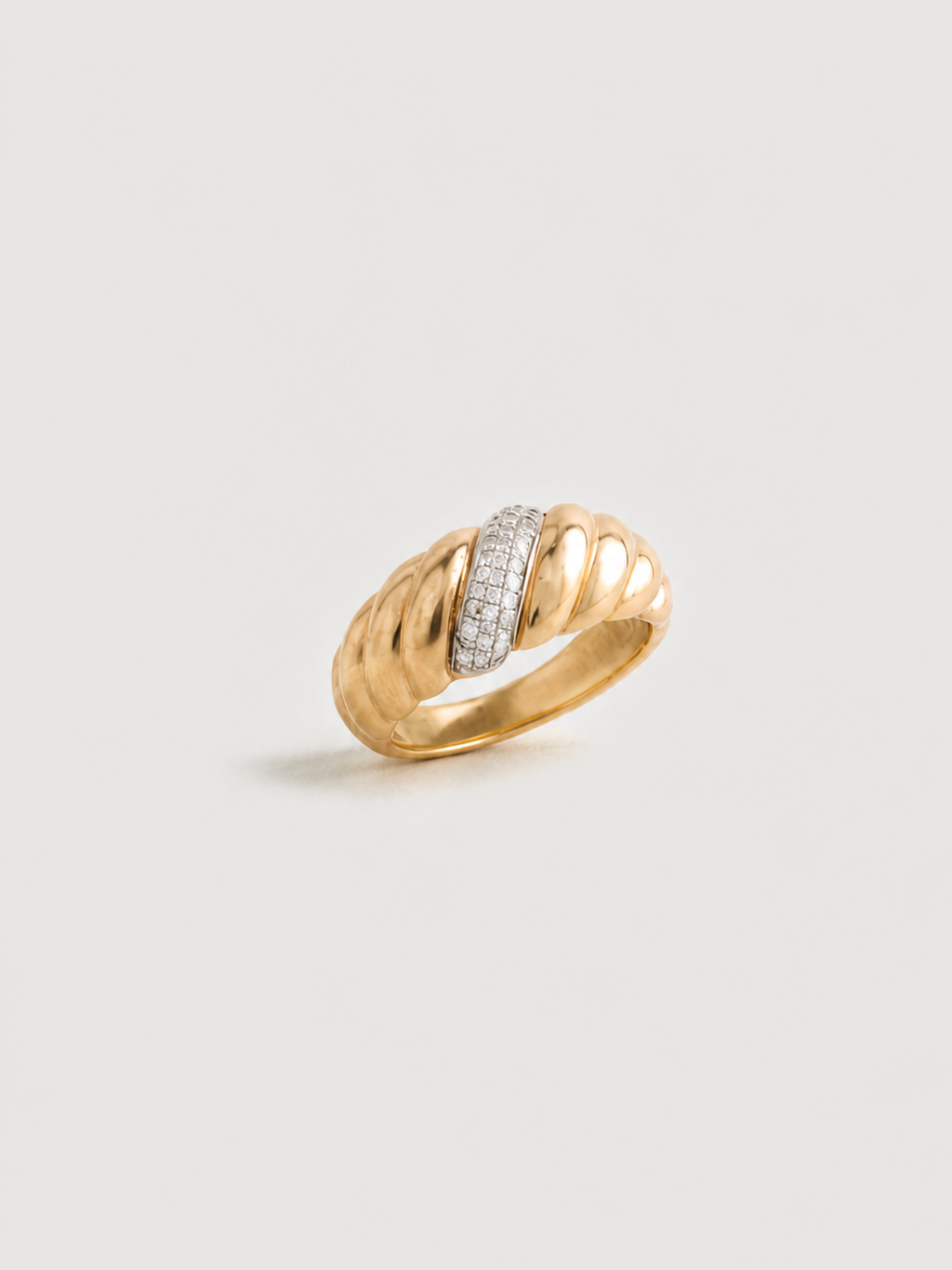 Orion Baguette Twist Ring