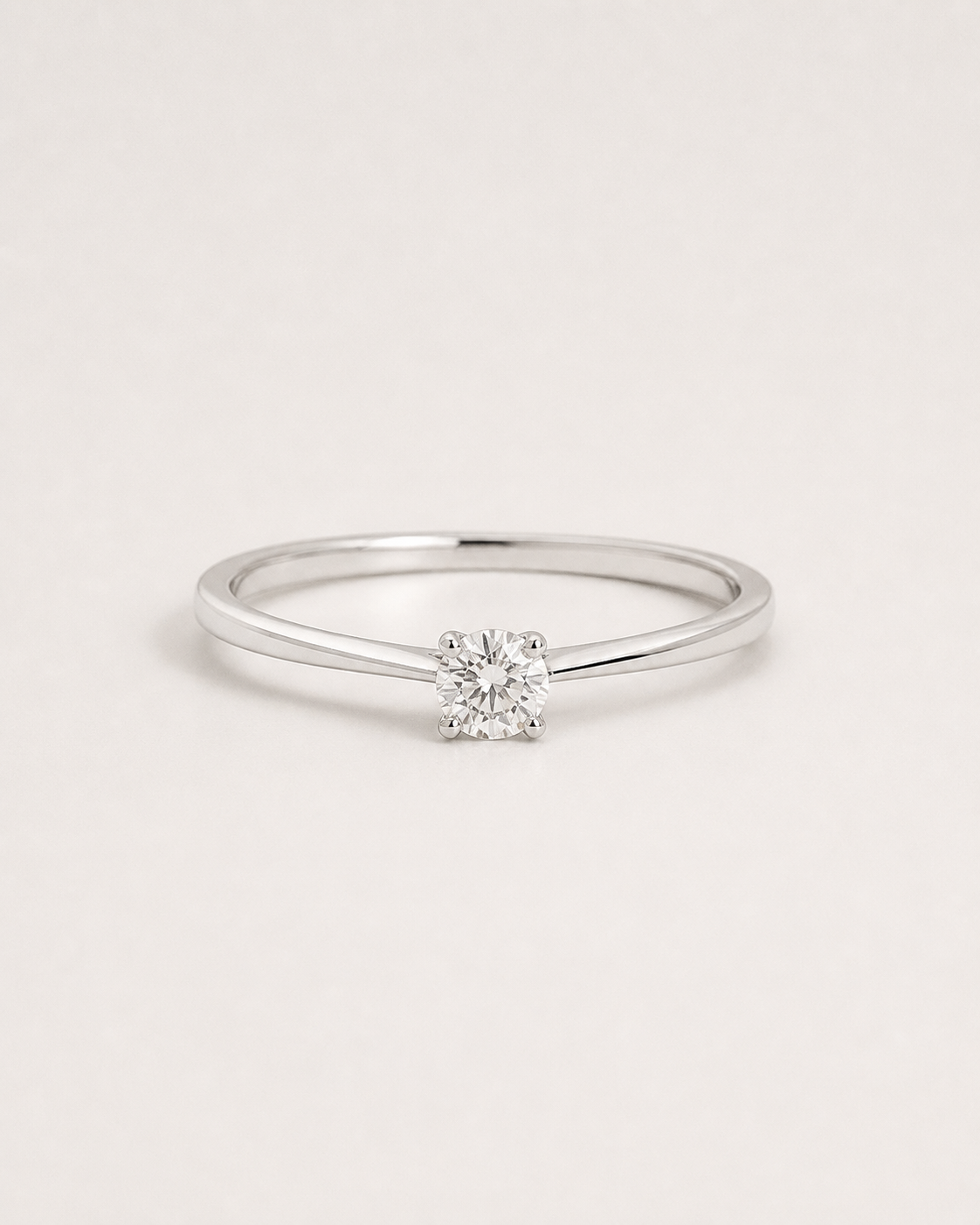 Jean Classic Round Solitaire Ring
