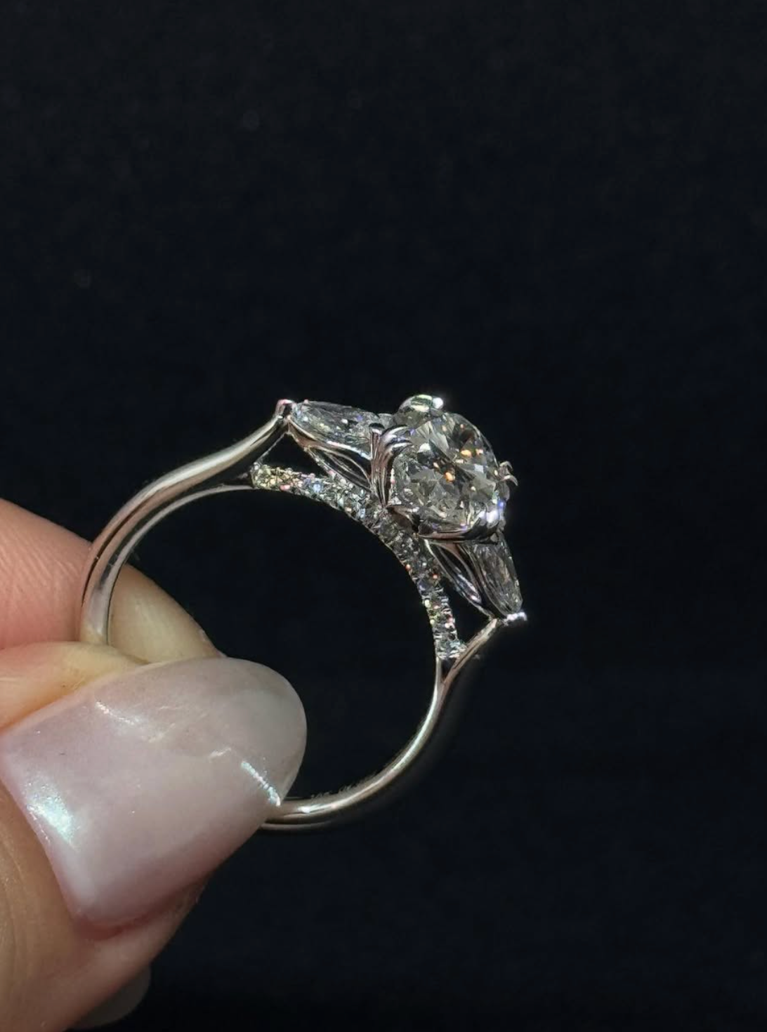 Bloom Oval Trilogy Ring